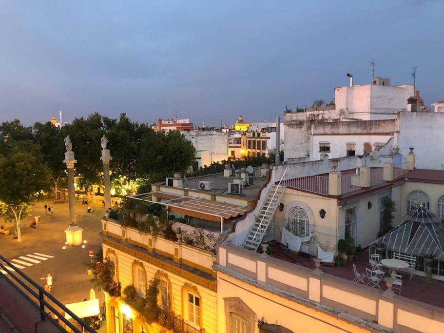 Apartamento En Sevilla Centro Con Vistas A La Plaza Alameda De Hercules - Hasta 6 Personas Exterior photo
